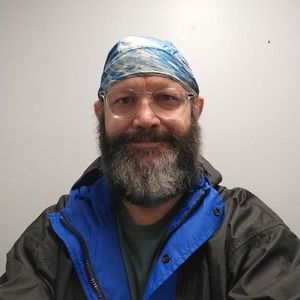 Meet your Posher, Tom